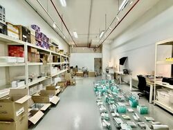 Oxley Bizhub (D14), Factory #592183141